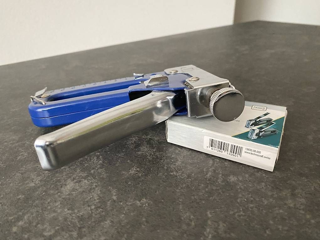 Alle Werkzeuge: Handtacker – Gebraucht aus Wetzikon ZH von masabelina63 3
