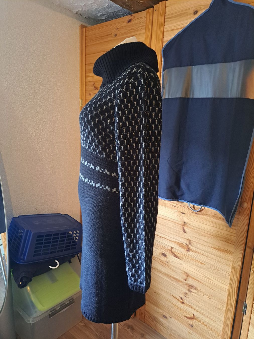 Vestiti: Strickkleid schwarz/grau gemustert – Usato da Rafz venduto da MuriFinn 1