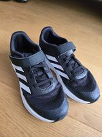 Adidas Turnschuhe in Grösse 35