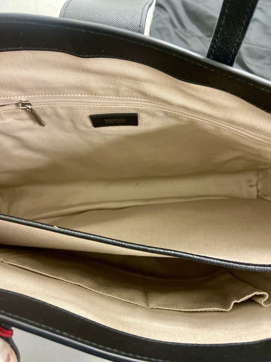 Hugo Boss Borse da donna: Hugo Boss Tasche Neu! – Nuovo (secondo la descrizione) da Zürich venduto da Unique2400 8