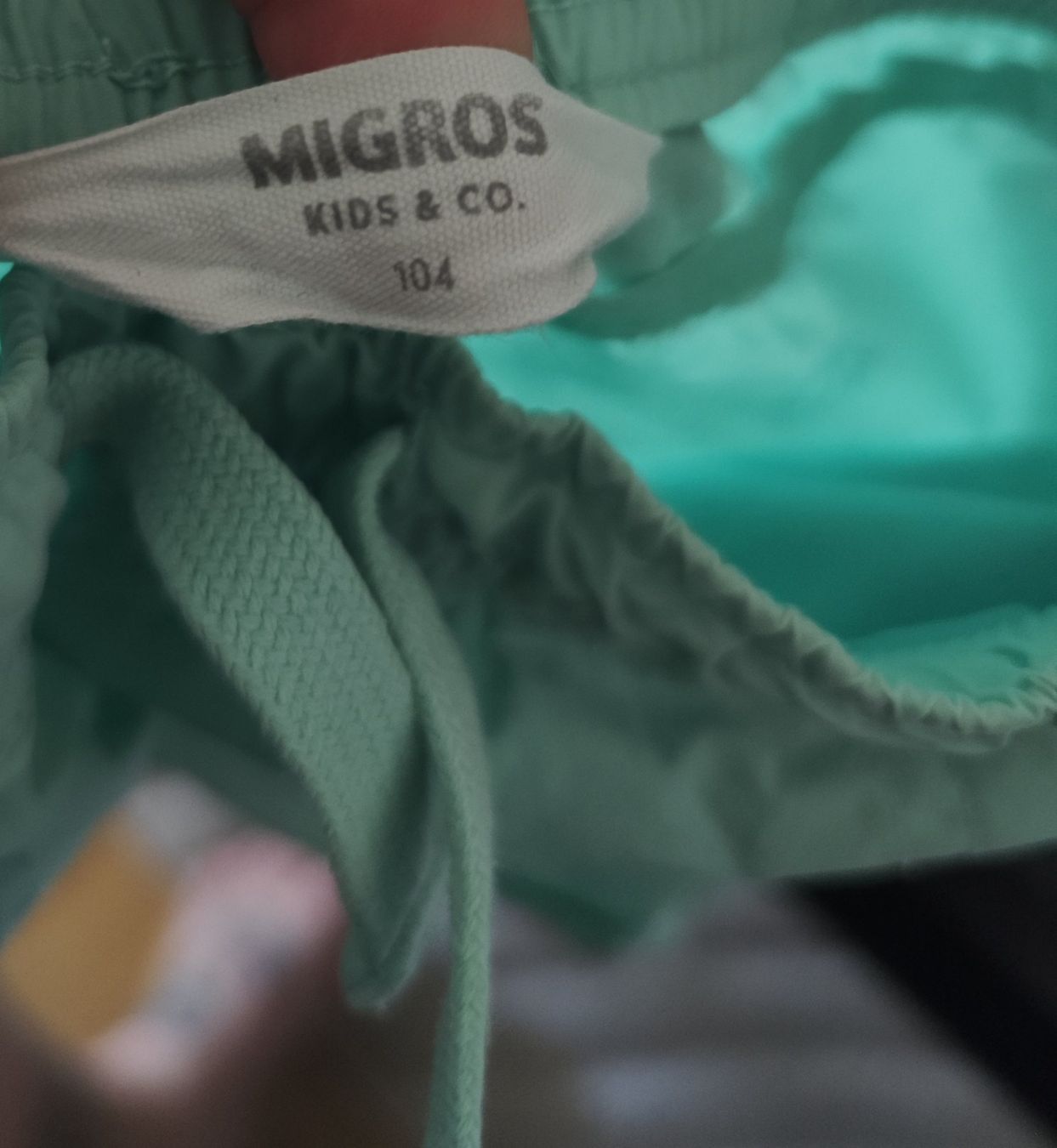 Pantaloni: Kurze Hose Grösse 104 – Usato da Reinach BL venduto da chilller92 2