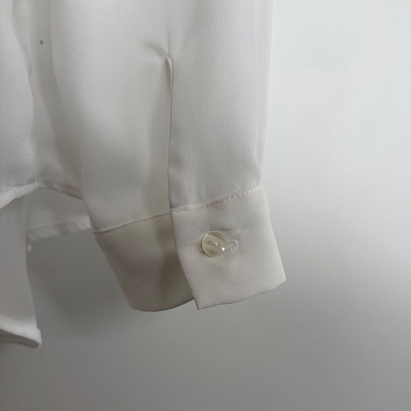 Vila Camicette: Elegante weisse Bluse - VILA – Nuovo (secondo la descrizione) da Düdingen venduto da Hiron_o7 4