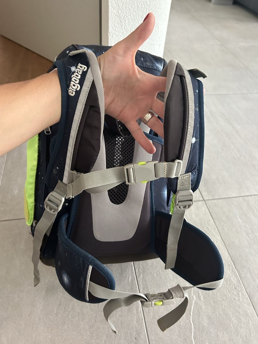 Ergobag Sacs & sacs à dos: Ergobag Schulrucksack set – D'occasion à Hilterfingen par kin_zx9j 9