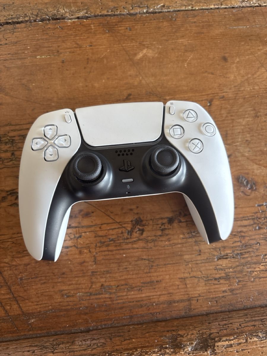 Sony Manettes: Playstation 5 Controller – Neuf (Voir description) à Richterswil par Nancy69