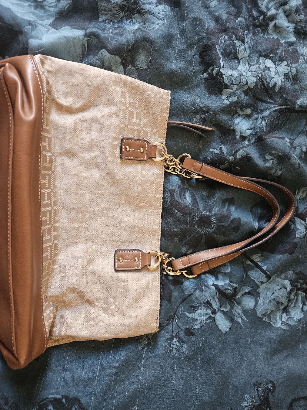 Tommy Hilfiger Borse da donna: Sac à main Tommy Hilfiger – Usato da Nidau venduto da sof_zg9f