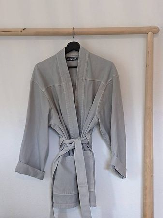 Coole Übergangsjacke aus Barcelona / Small Label