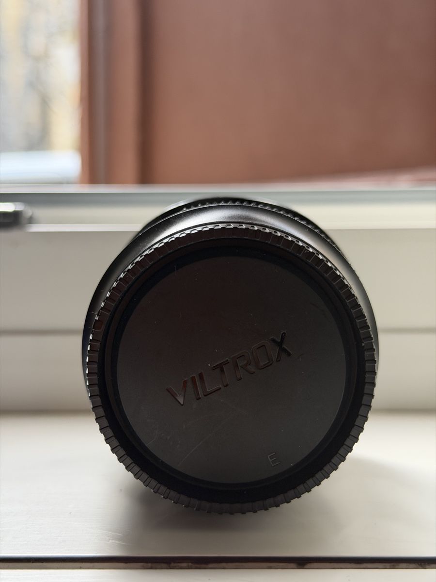 Viltrox Obiettivi: Objectif Viltrox AF 24mm f/1.8 FE pour Sony E-Mount – Usato da Biel/Bienne venduto da oma_t92s 2