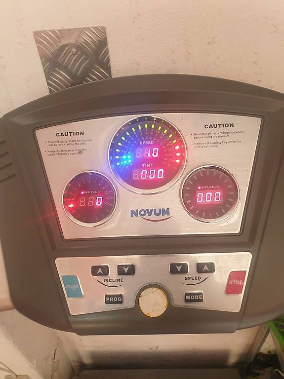 Macchine per carico, silaggio e trasporto: A vendre tapis roulant professionnel – Usato da Buttes venduto da calb01 1