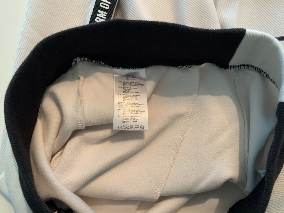 DKNY Pantaloni: Freizeithose, DKNY, 14Y, S, wie NEU! – Nuovo (secondo la descrizione) da Stäfa venduto da sylla73 6