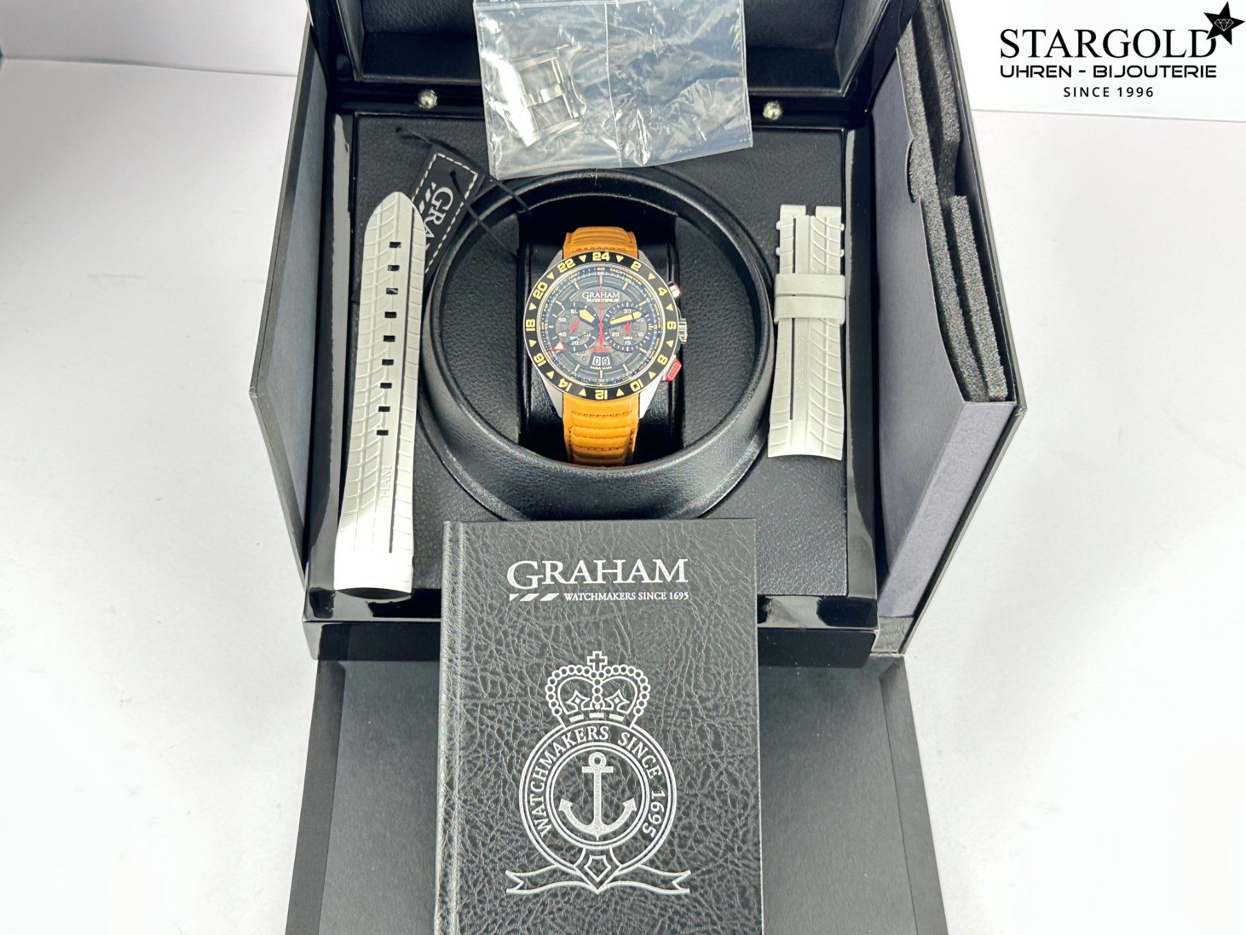 Graham Uhren: Graham Silverstone RS - 	2STDC.B08A.L119F – Gebraucht aus Zürich von Stargold-Uhren 9