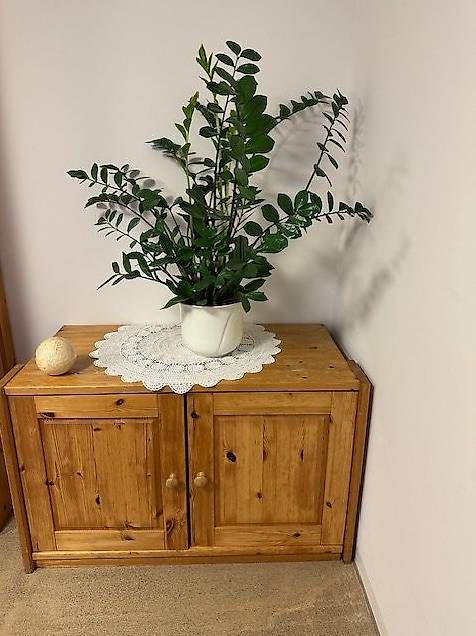 Commodes: schöne Holzkommode – D'occasion à Aarau par vio_lrn7 1