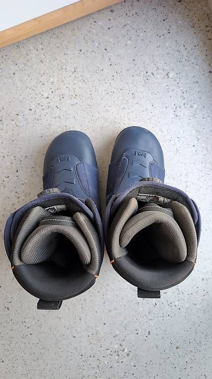 Head Scarpe da uomo: Boots de snowboard Head SIX50 taille 44.5 – Usato da Lausanne venduto da pie_n2mq 3
