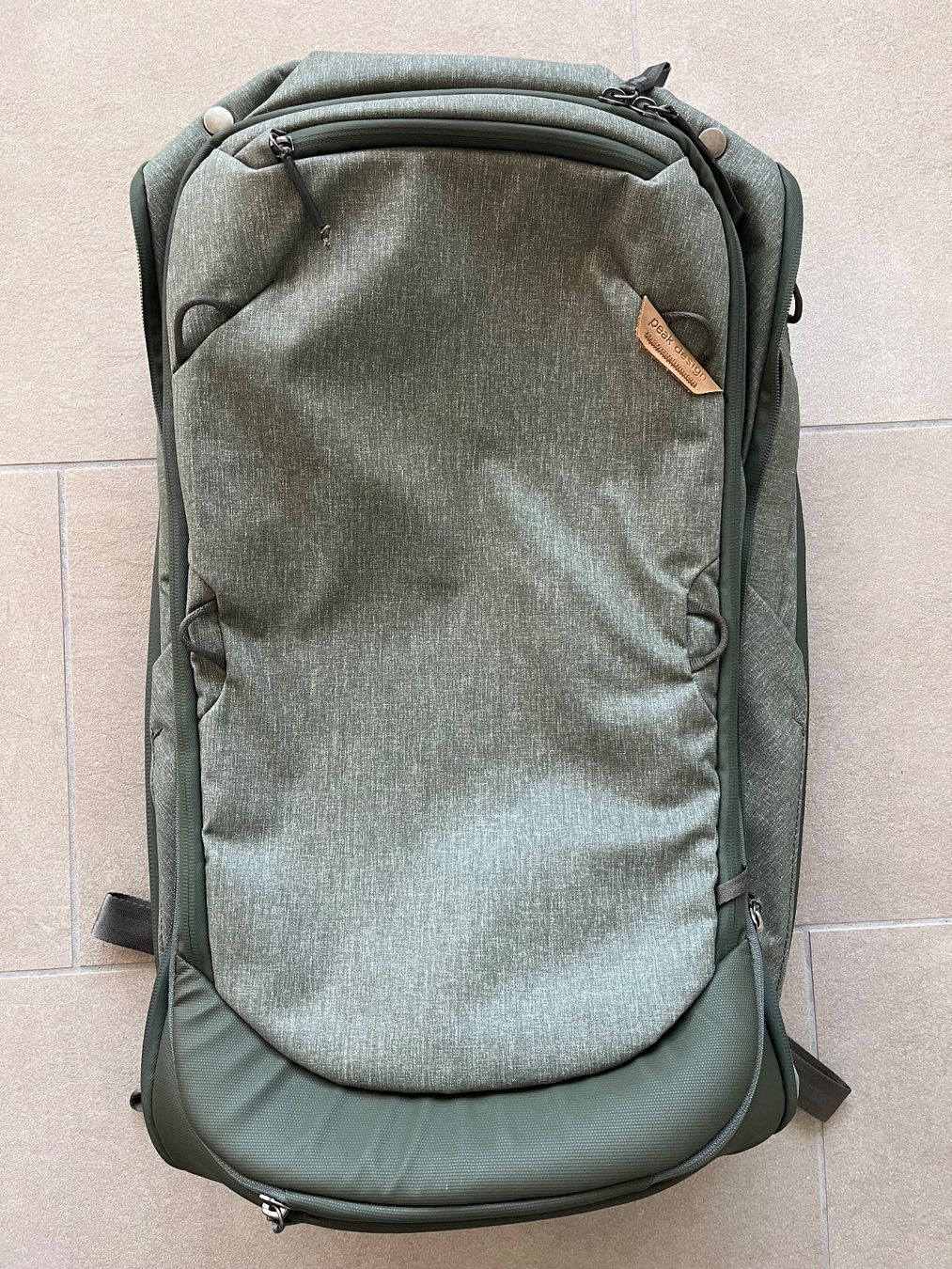 Peak Design Zaini: Peak Design Travel Backpack 45L New – Nuovo (secondo la descrizione) da Neuchâtel venduto da timness 1