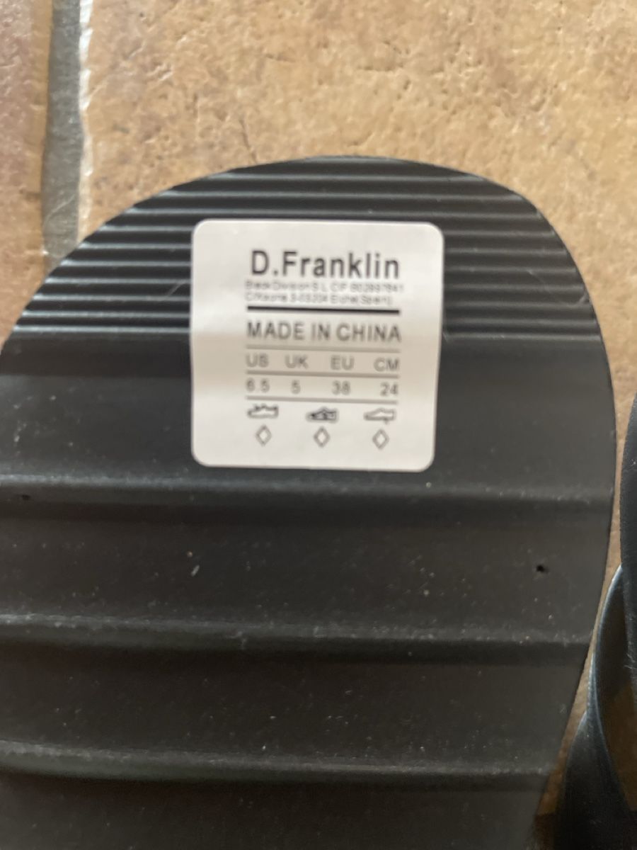 Damenschuhe: D.FRANKLIN Flip Flops – Gebraucht aus Horgen von Aruscha 2