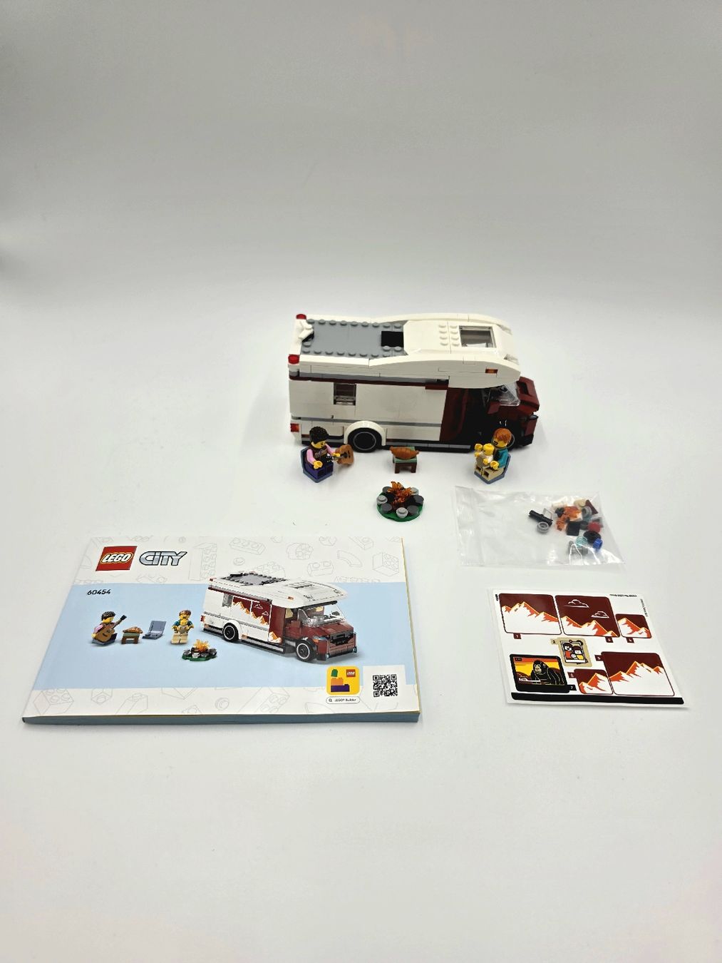 Lego Baukästen: LEGO City Campervan 60454 – Neu (gemäss Beschreibung) aus Wilen b. Wil von Banro1984