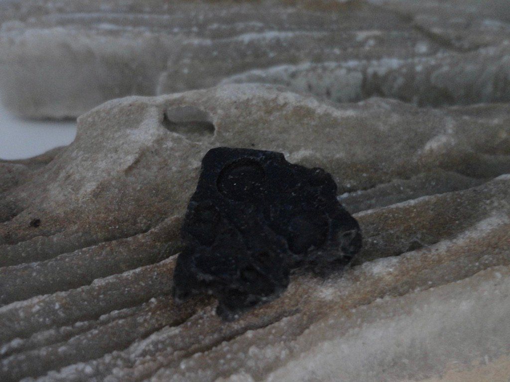 Pierres précieuses: Tektite roh – Neuf (Voir description) à Biberist par Steine