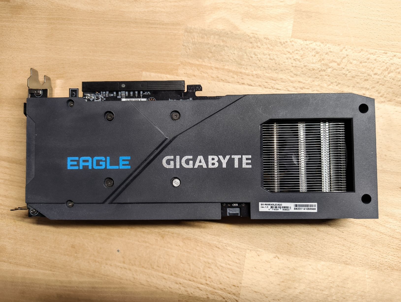 Gigabyte Schede grafiche: GIGABYTE Radeon RX 6600 EAGLE 8GB – Usato da Oberdiessbach venduto da verkaufbar 1