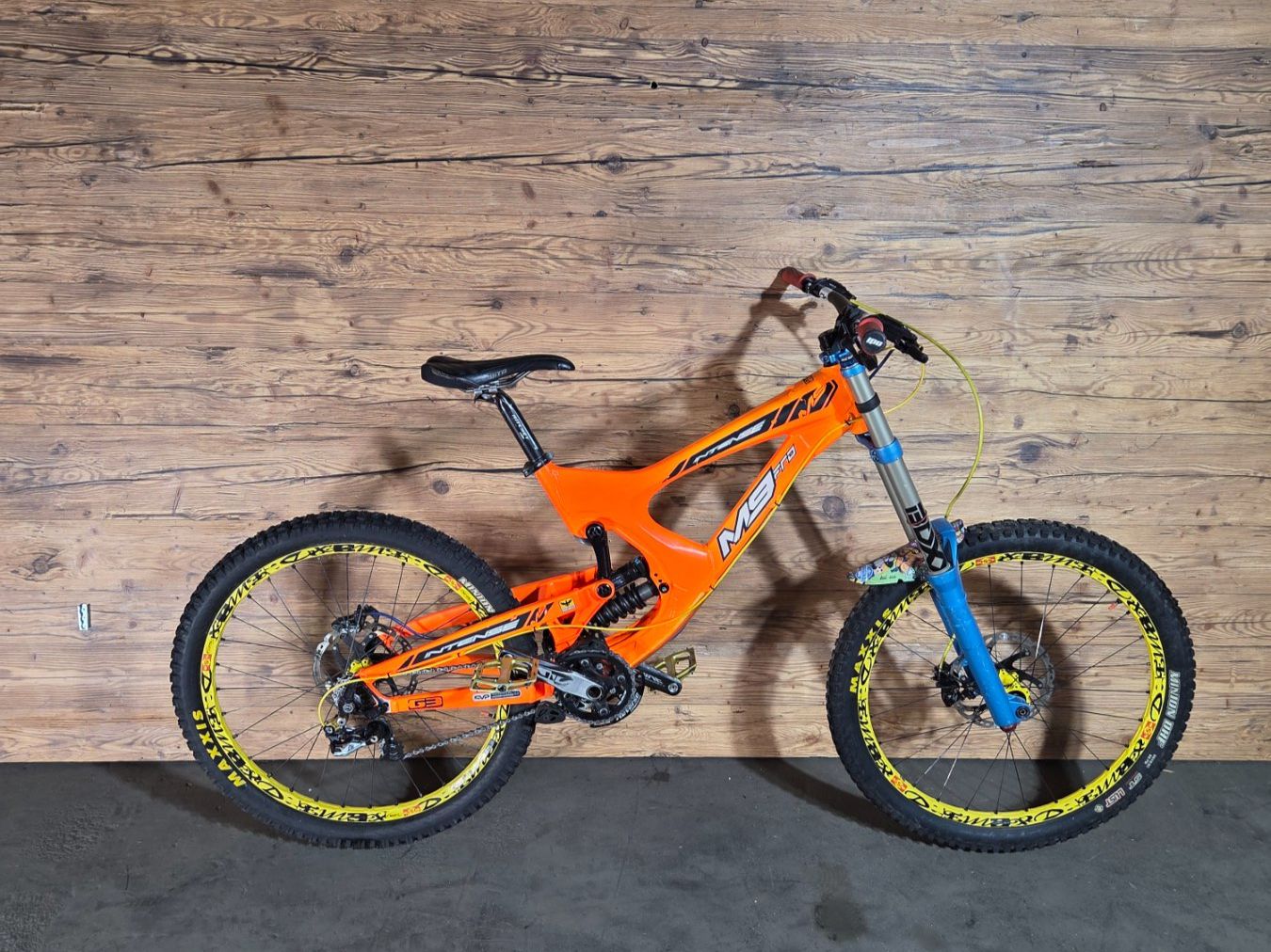 Biciclette: Intense M9 Pro Downhill Bike – Usato da Buchs SG venduto da Schwendener-9470 1