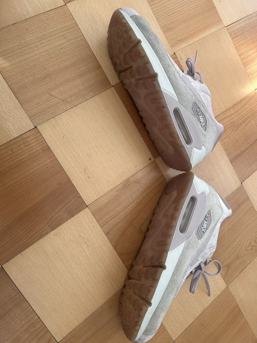 Nike Herrenschuhe: Baskets air max rose taille 42 – Gebraucht aus La Chaux-de-fonds von _Felicita_ 3