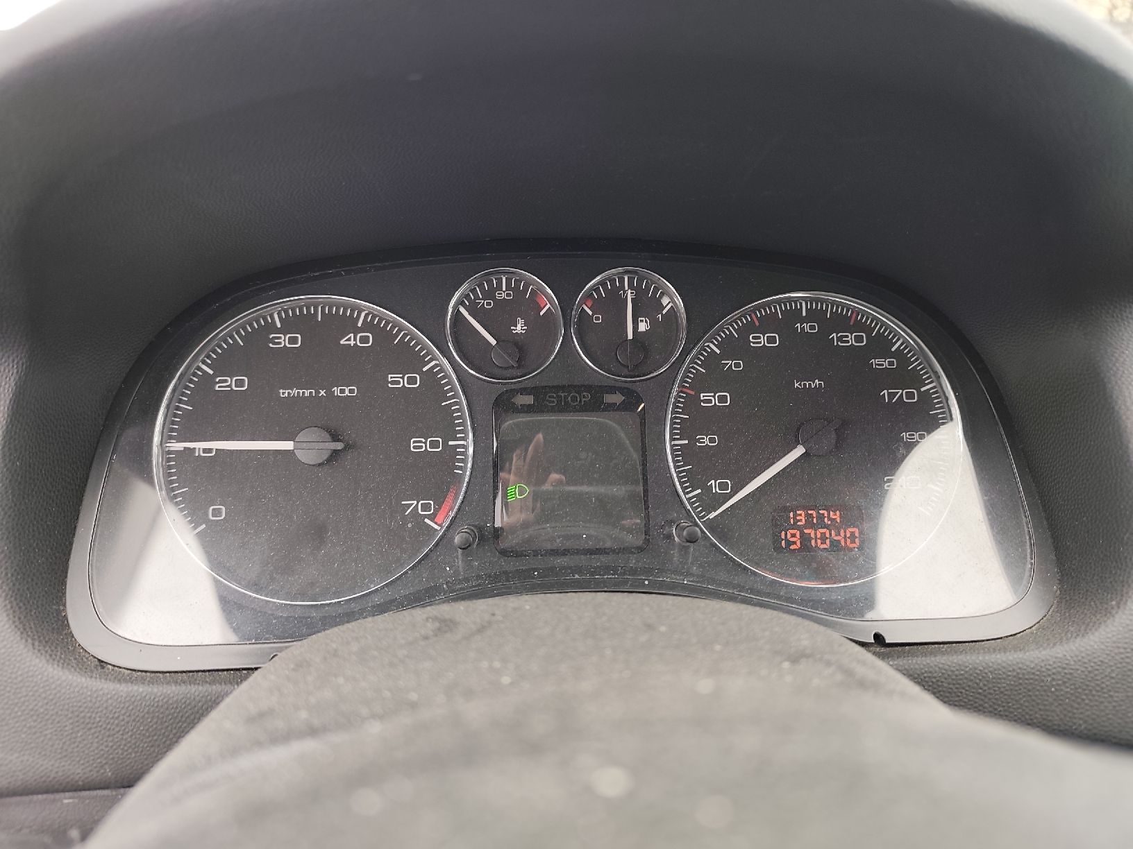 Peugeot Automobili: Peugeot 307 1.4 esance manuelle – Usato da Neuchâtel venduto da Gloryss 4