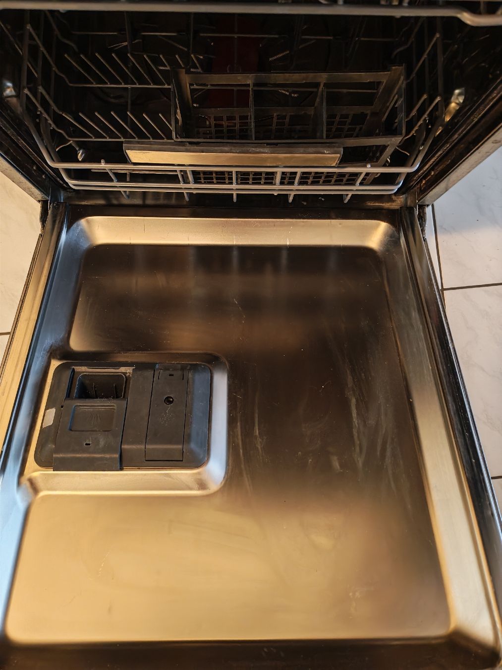 Electrolux Geschirrspüler: Electrolux GA55LIWE – Gebraucht aus Pratteln von Darnel707 4