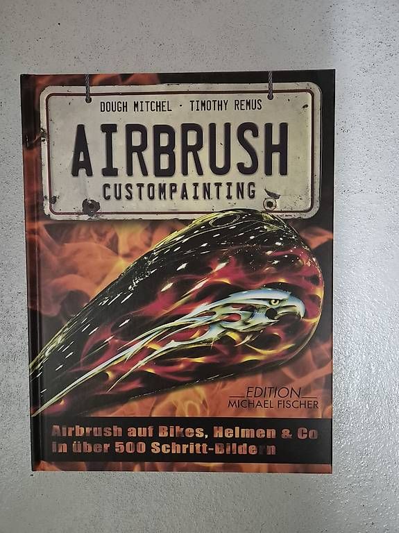 Libri: 3 Bücher für Airbrush – Usato da Uster venduto da Marc0114 2