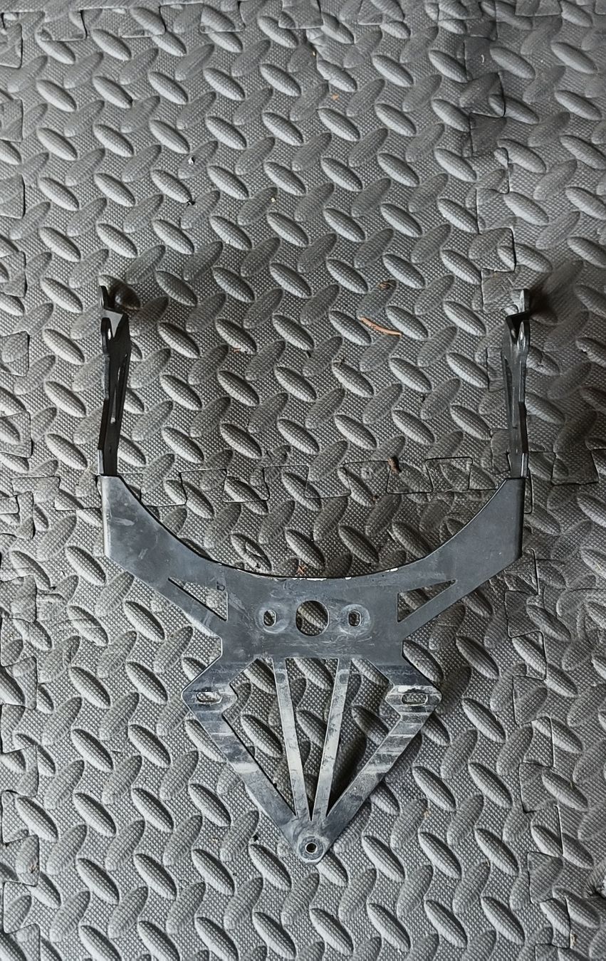 Alle Motorradersatzteile: CBR 600 RR Pc37 / 2005, 2006 Kennzeichenhalter – Gebraucht aus Unterseen von Rossi4693