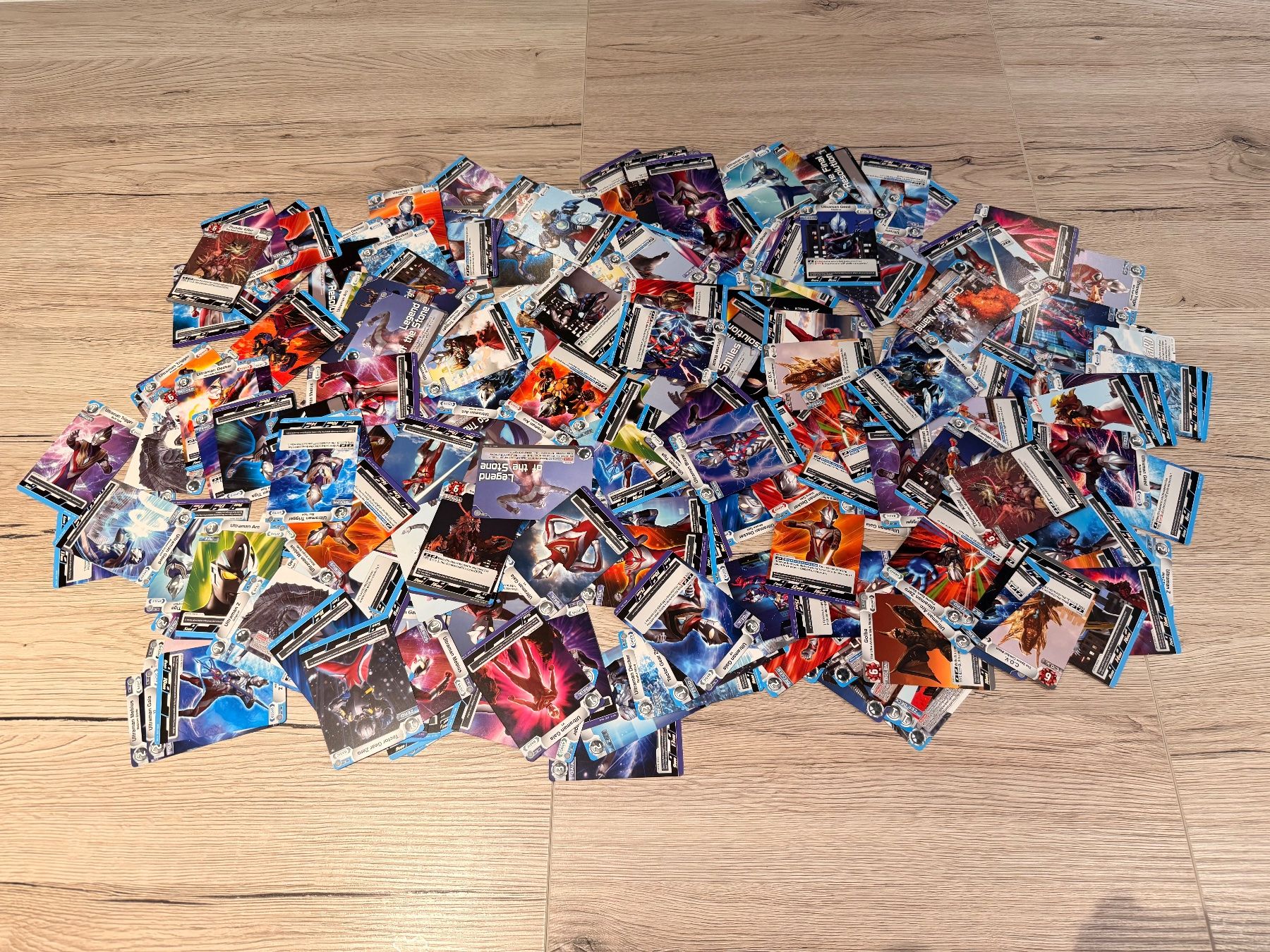 Carte collezionabili: Ultraman Card Game - Sammelkarten – Nuovo (secondo la descrizione) da Roveredo GR venduto da KadoShop