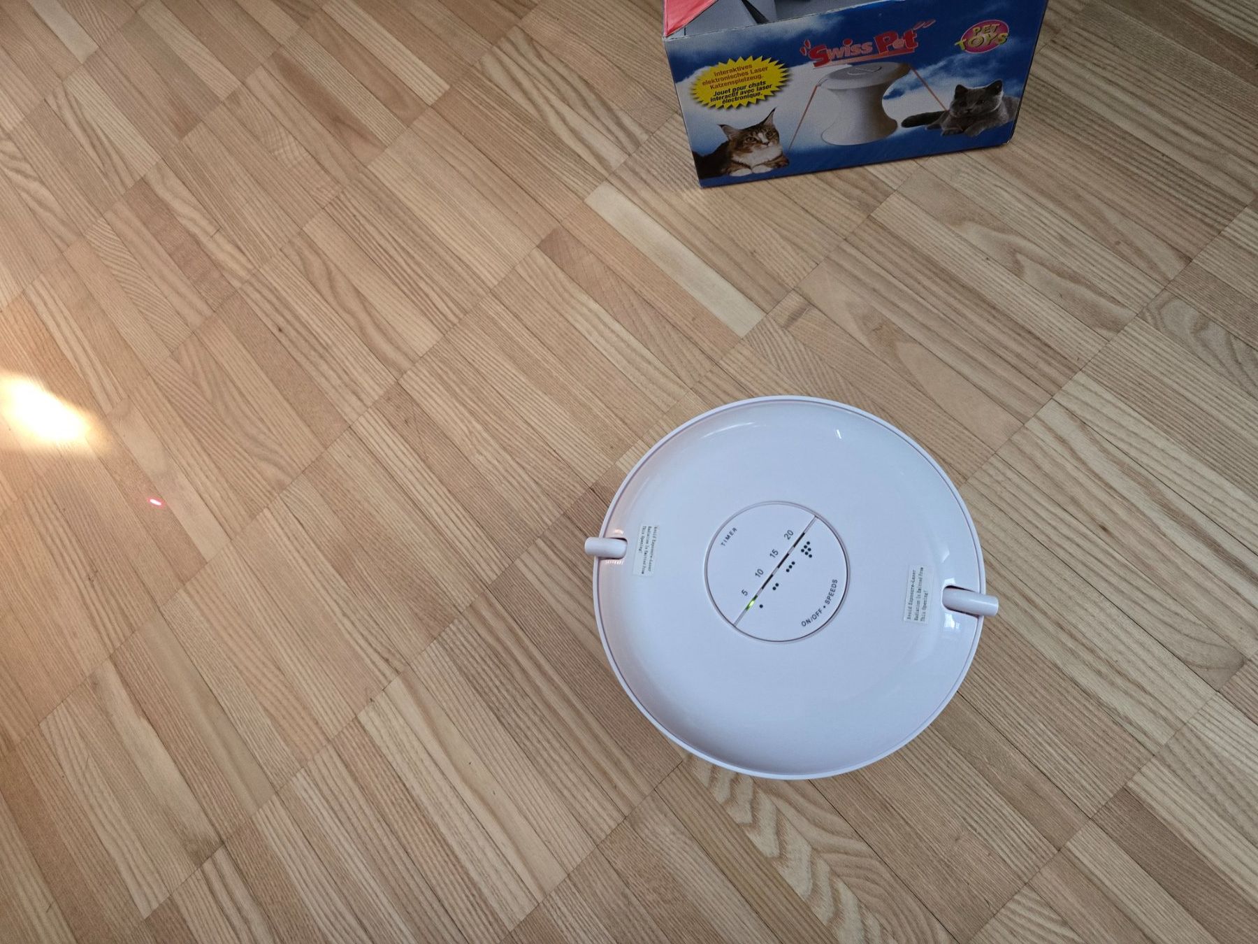 Tiragraffi: Laserspiel für Katze – Nuovo e nell'imballaggio originale da Willisau venduto da isa117 3
