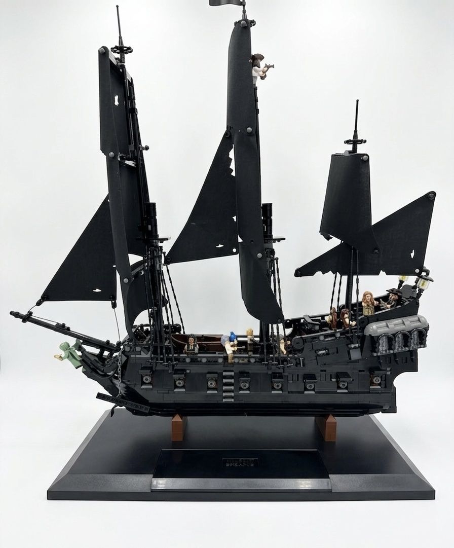 Lego Kit di costruzioni: LEGO 10365 Captain Jack Sparrows – Usato da Bellinzona venduto da Wildale84