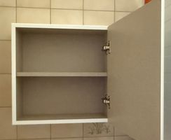 Hängeschränkli klein 1-türig weiss