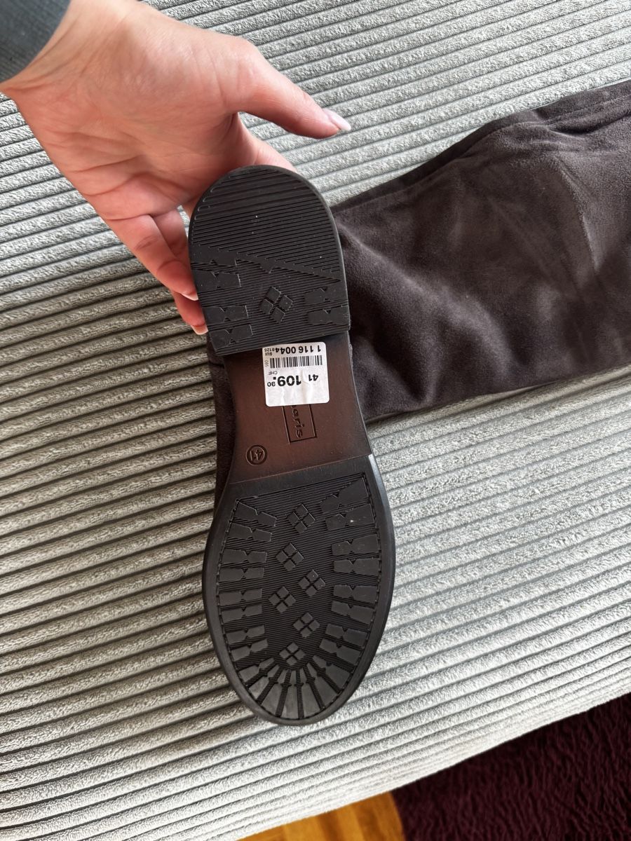 Tamaris Scarpe da donna: Tamaris Stiefel Damen Wildleder Grau – Nuovo (secondo la descrizione) da Winterthur venduto da Deskom 1