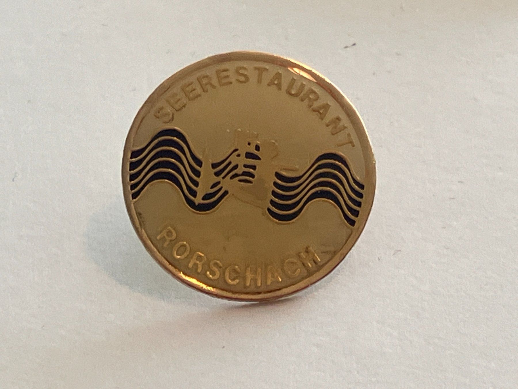 Placchette & Badge: 1 Pin Seerestaurant Rorschach – Usato da Basel venduto da djwwpp