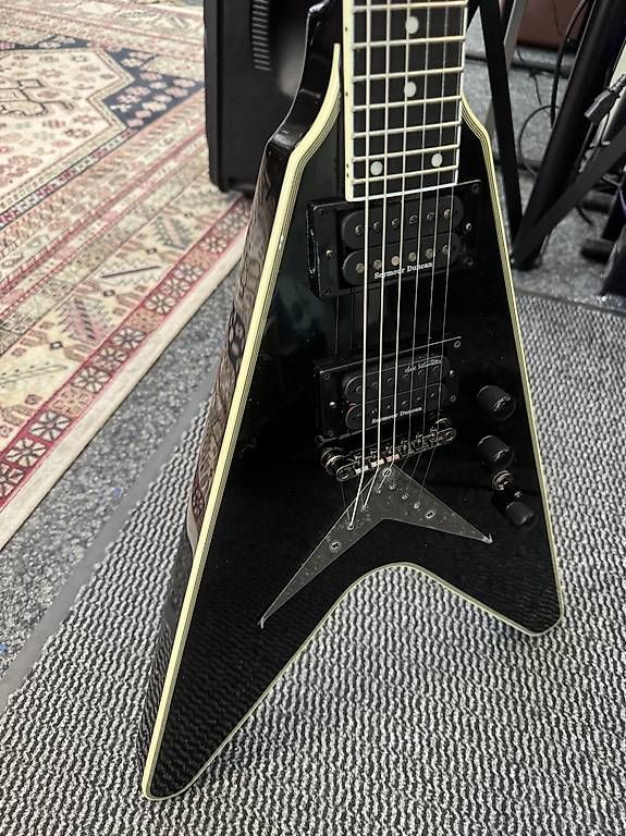 Strumenti musicali: Epiphone Flying V Custom D. Mustaine – Usato da Morges venduto da GvnMusic 5