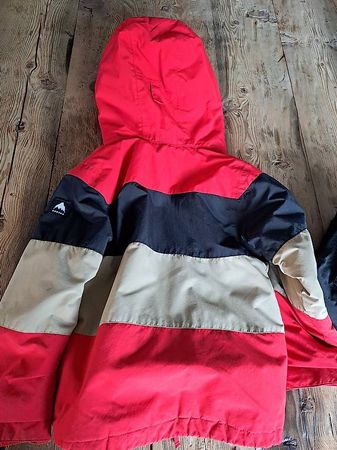 Burton XS (6-7 j) skijacke und skihose 
