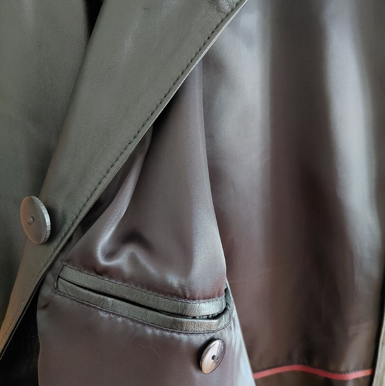 Giacche: Geschmeidige schwarze Echt-Lederjacke – Usato da Bern venduto da .n. 6