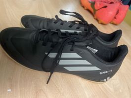 Neue Adidas Deportivo Hallenschuhe, Grösse 42