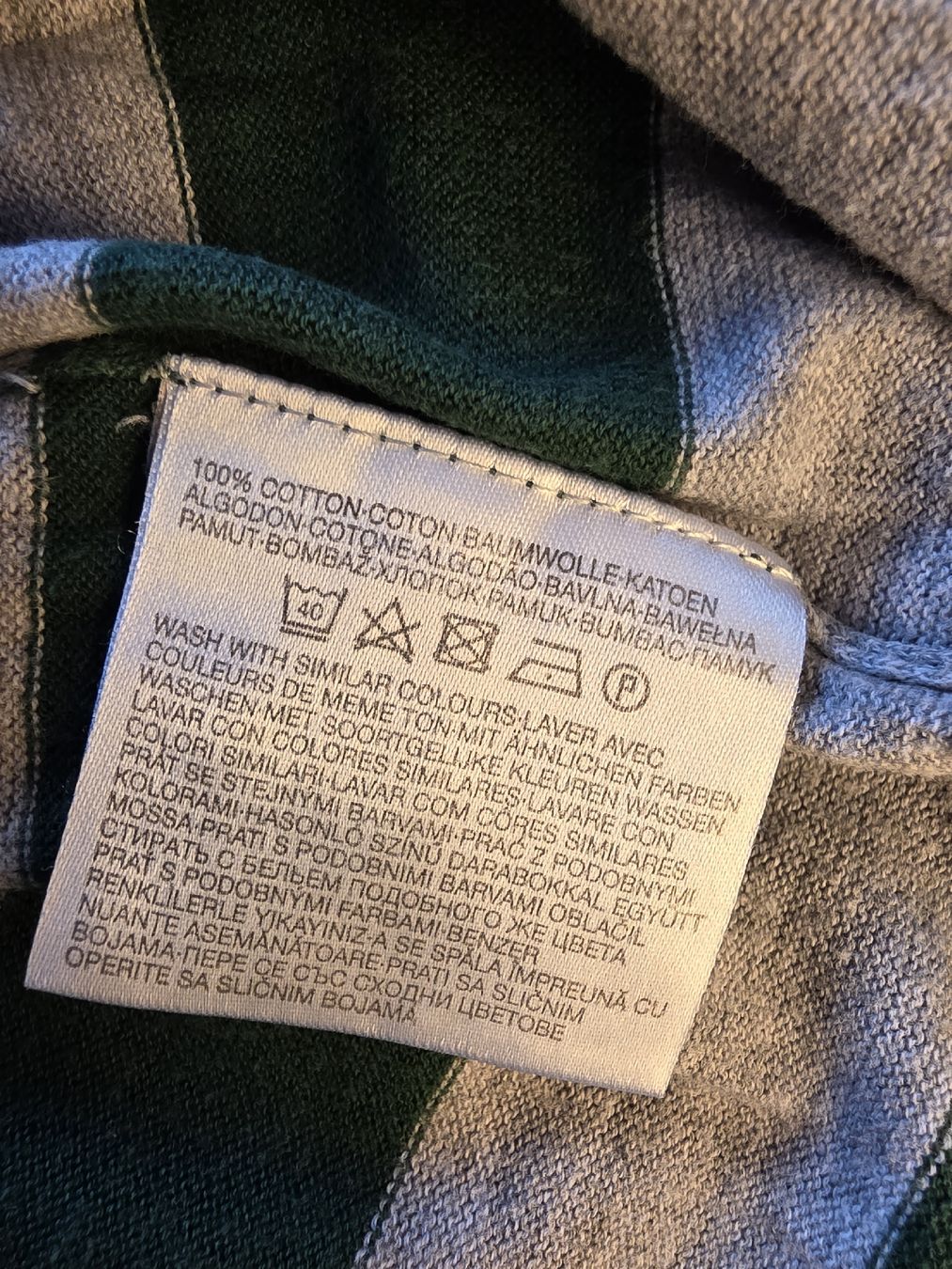 C&A Pullover & Sweatshirts: Damen Pullover Grösse XL getragen bei M – Gebraucht aus Wigoltingen von Zuckerfee84 2