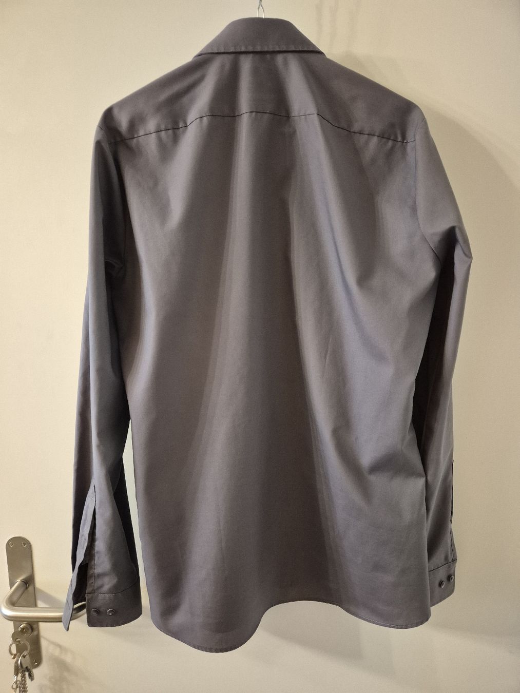 Strellson Camicie: Strellson Herrenhemd grau Gr.38 – Usato da thalwil venduto da Raishin720 1