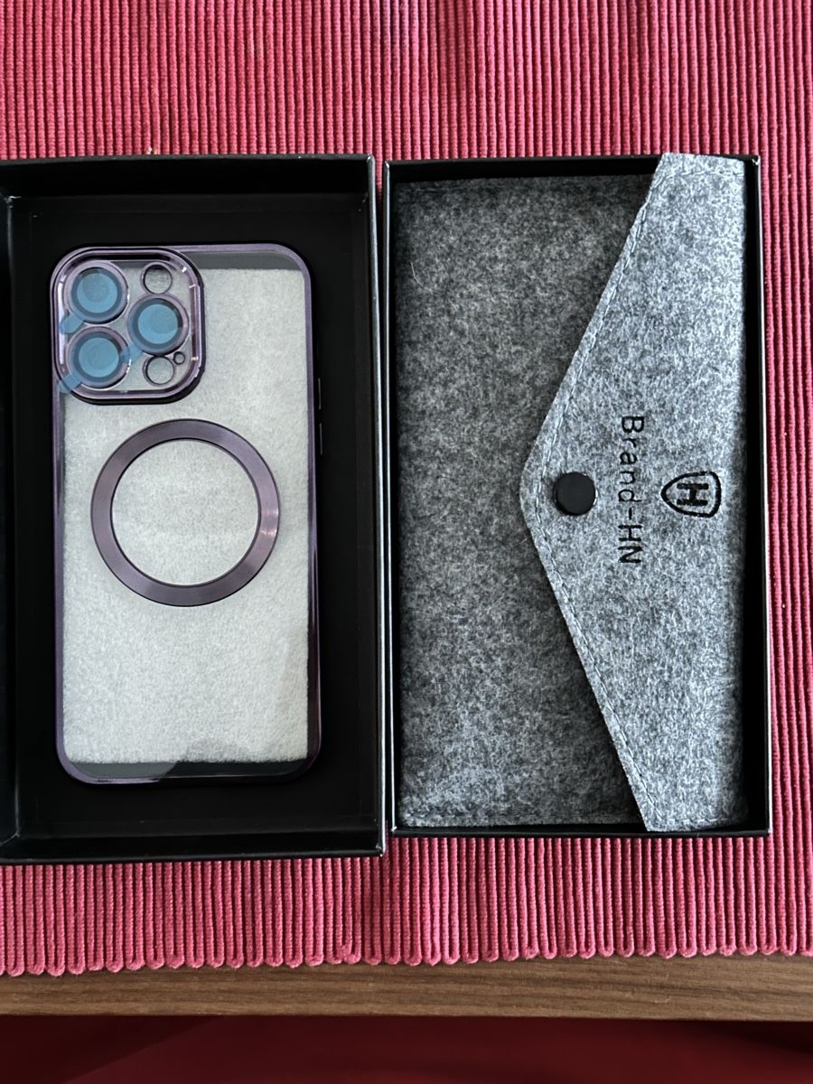 Apple Cover & Protezioni schermo: iPhone 14 Pro Max Magsafe Case, Transparent Purple – Nuovo (secondo la descrizione) da Nidau venduto da son_9tqr