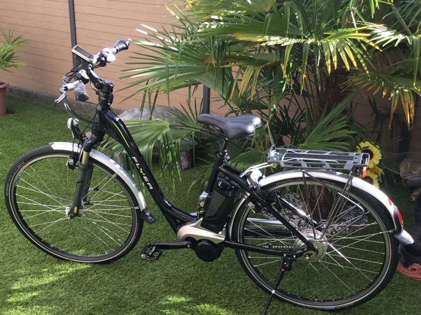Flyer Biciclette: Fleyer E- Bike T Serie – Usato da Oberbuchsiten venduto da Tesin3