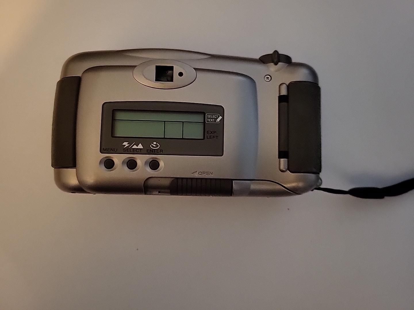 Kodak Fotocamera: Kodak Advantix C700 APS Kamera mit Etui #180 – Usato da Dachsen venduto da MacheSache 1