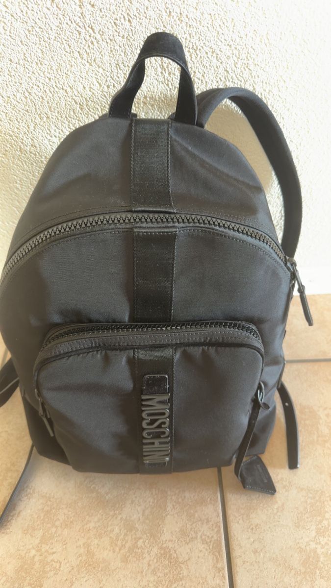 Moschino Zaini: Moschino  – Nuovo (secondo la descrizione) da Grandson venduto da bry_qh2m 4