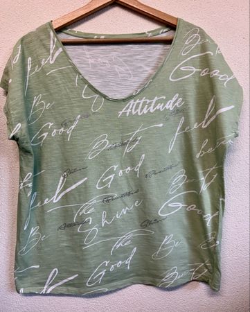 T-Shirt,  XL mit Print und Glitzersteinchen
