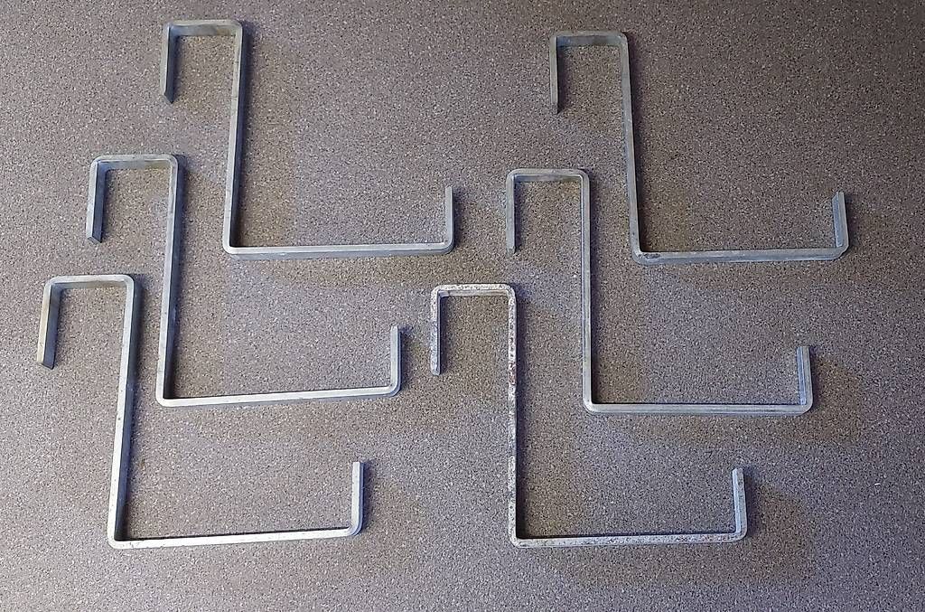 Wandhalterungen: Supports pour jardinière  – Gebraucht aus Morges von pha_9xnc