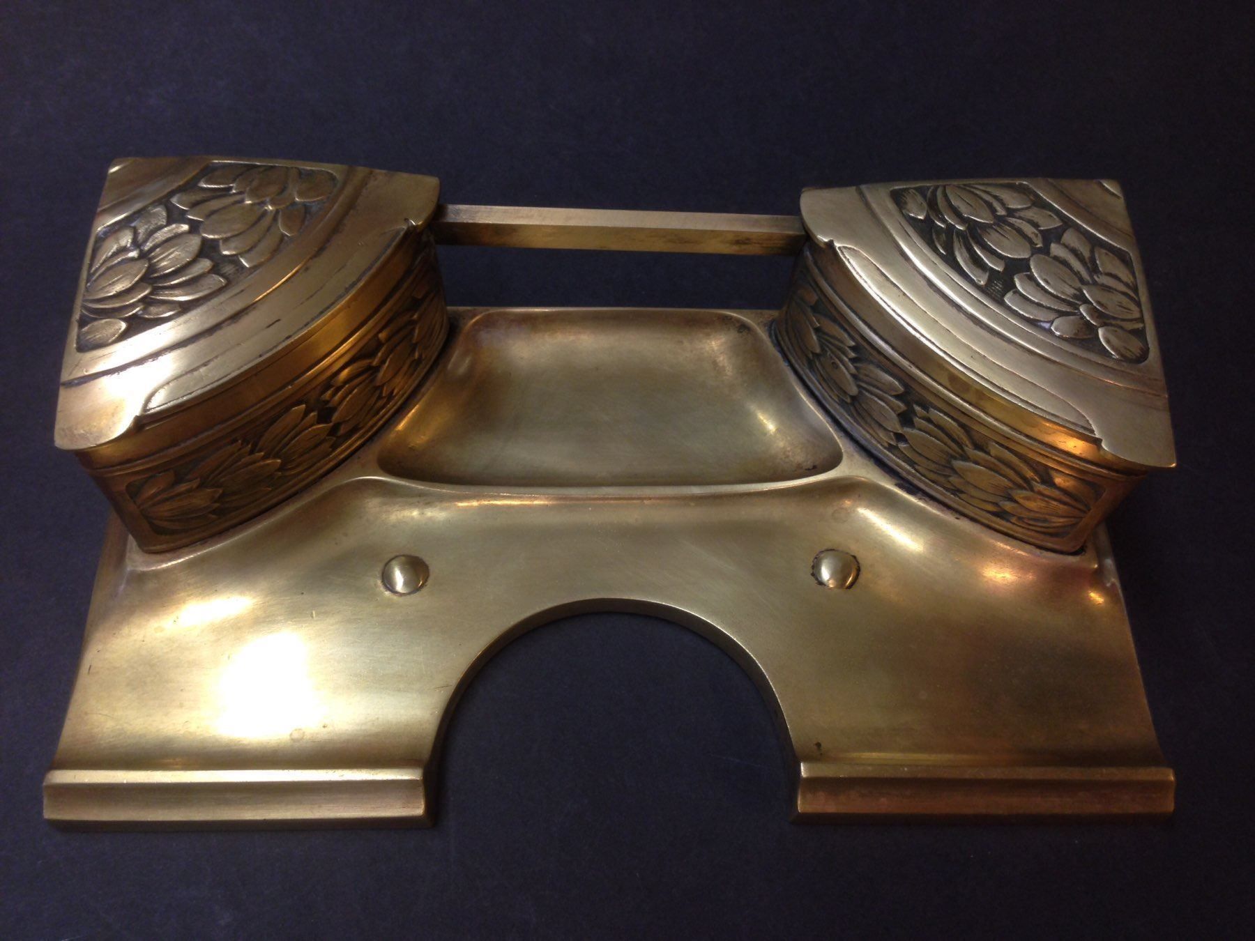Sonstige Antiquitäten & Kunst: Antikes Jugendstil Messing Tintenfass – Gebraucht aus Schaffhausen von vintageville 7