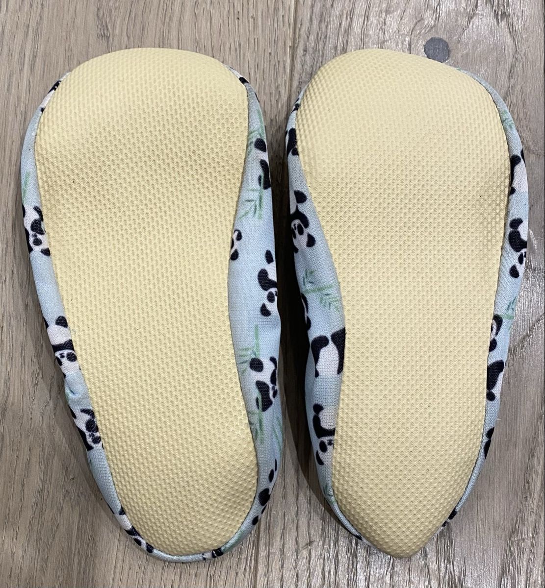 Schuhe für Jungen: Turntäppeli, Finken, Hausschuhe, Grösse 32 – Gebraucht aus Lachen/SZ von Flower2 1