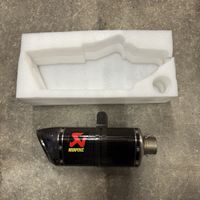 Yamaha R3 / MT03 Akrapovic Auspuff