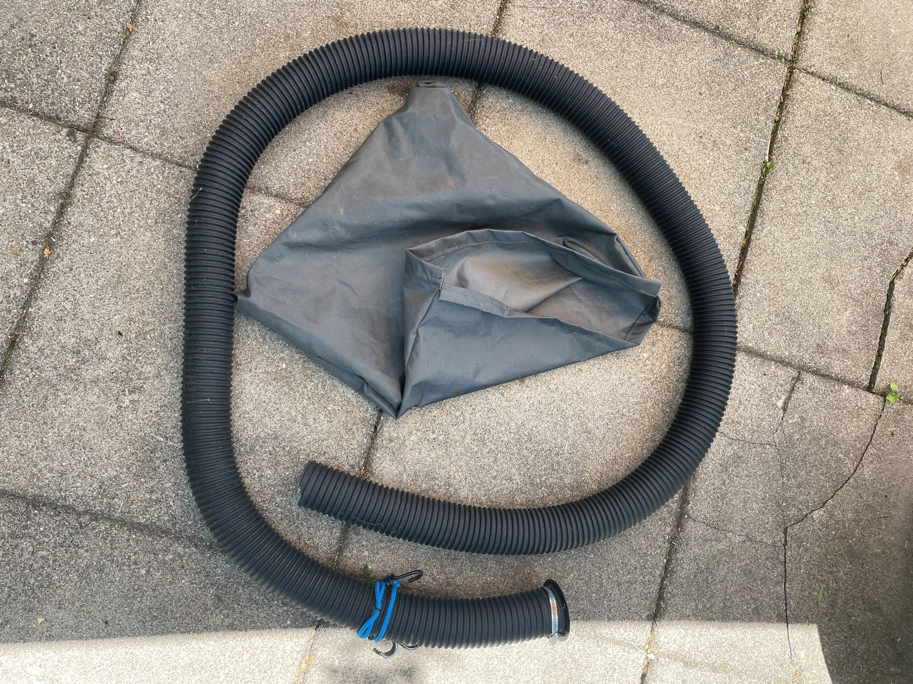 Radiatori: Dieselheizung Planar 2D – Usato da Zürich venduto da chubaka 5