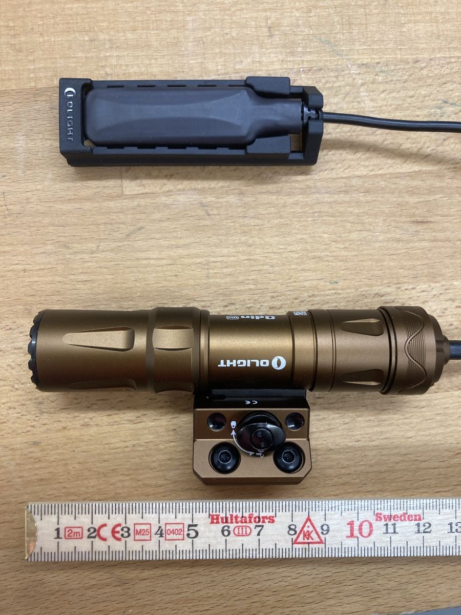 Olight Lampade: Waffenlampe Olight Odin Mini – Usato da Rossrüti venduto da Aqua75 2